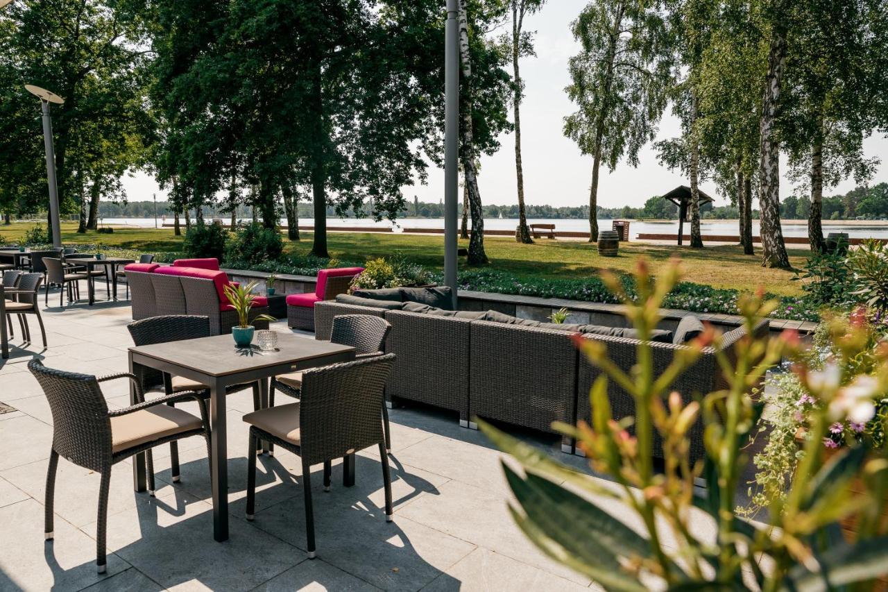 Seehotel am Tankumsee Isenbüttel Exterior foto